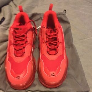 Balenciaga triple s All red
